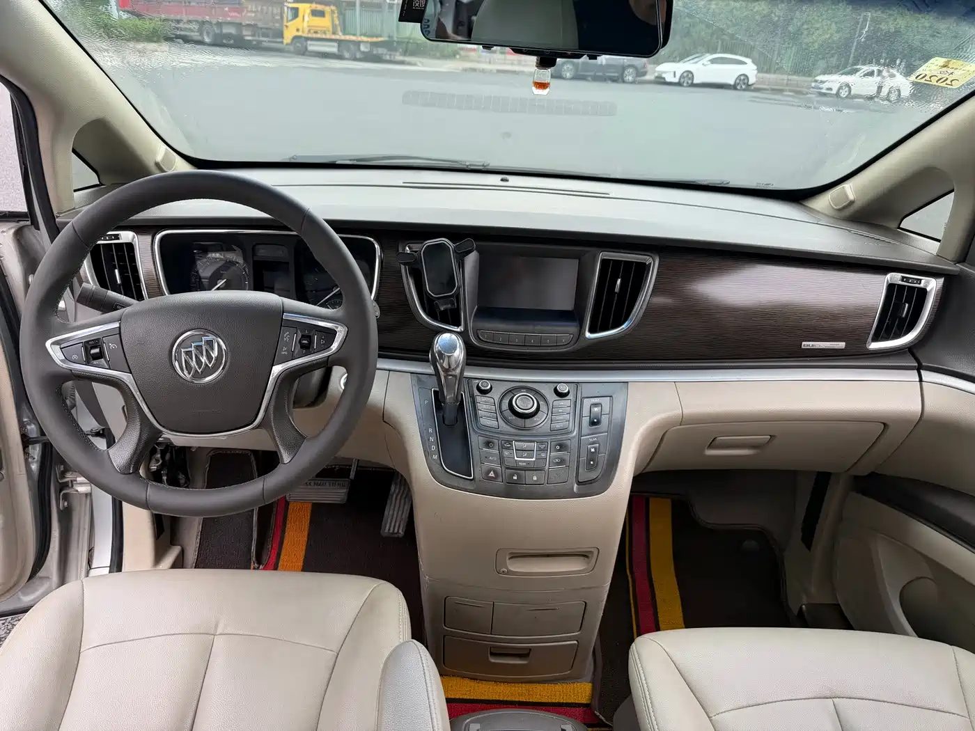 Buick GL8 2012 2011 2.4L LT Luxury Business Executive