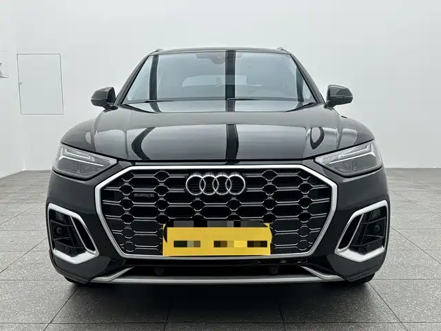 Audi Q5L 2024 Model 40 TFSI Fashion Dynamic фото 2