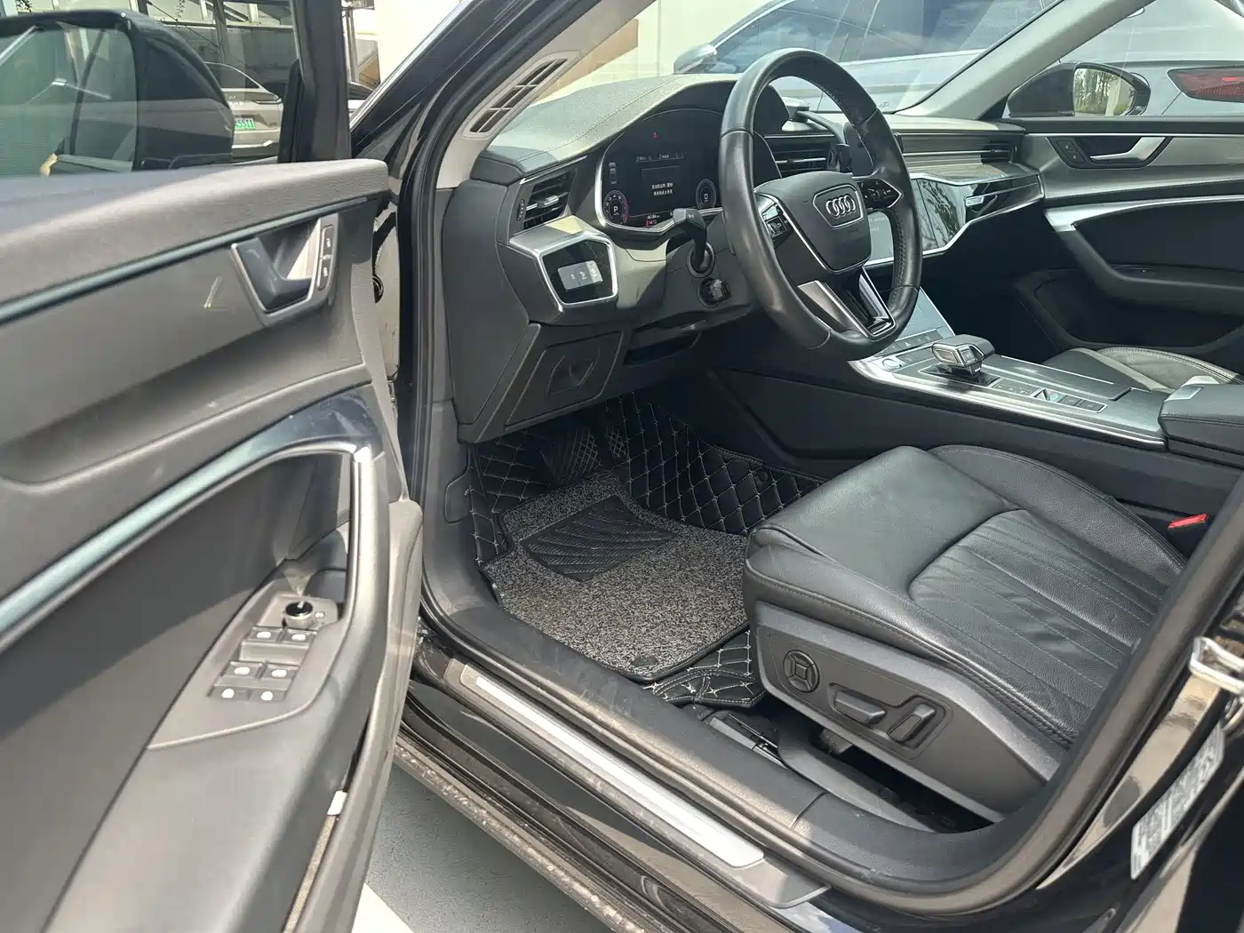 Audi A6L 2019 40 TFSI Luxury Elegance фото 8