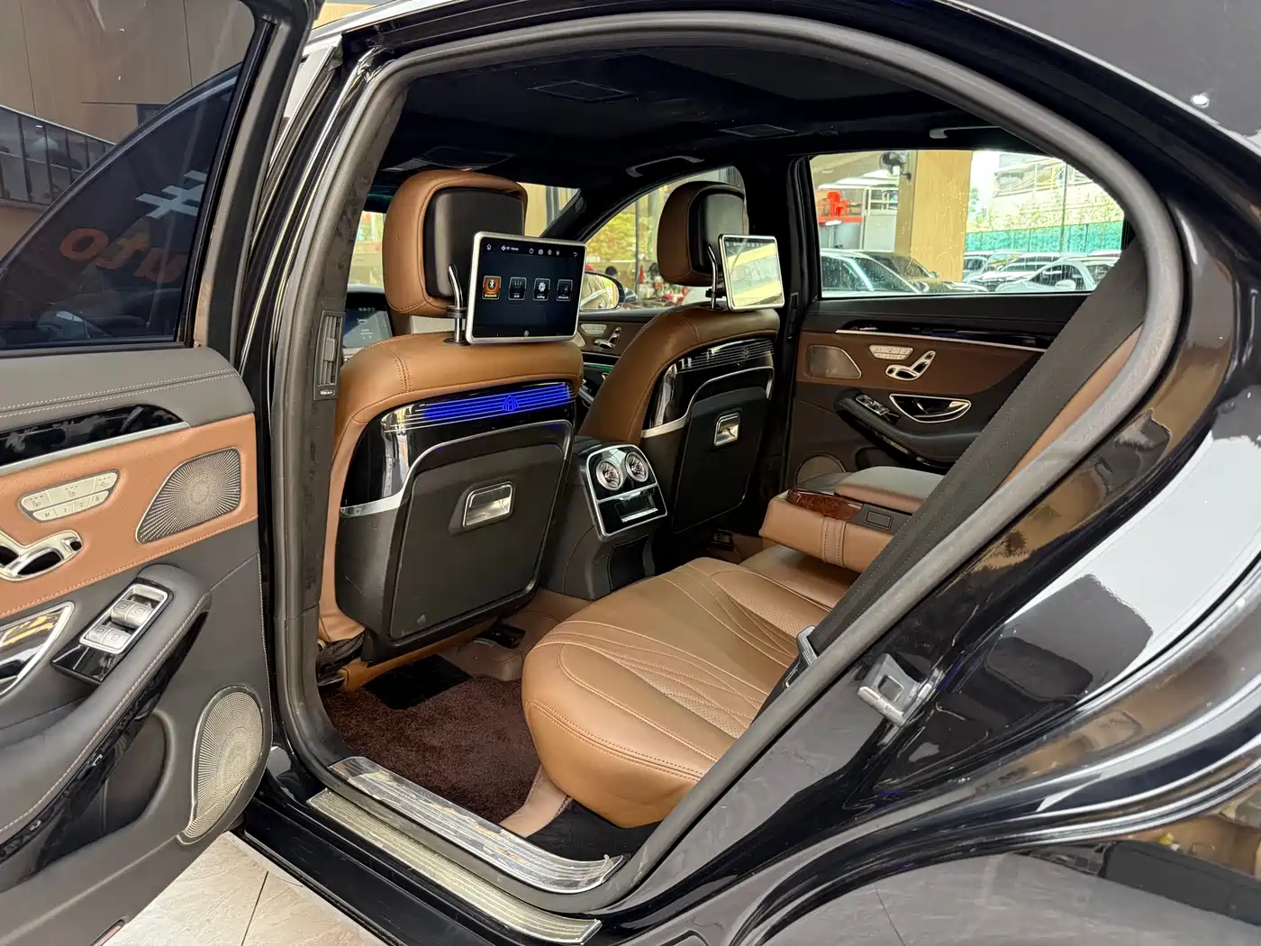 Mercedes-Benz S-Class 2011 S 350 L CGI фото 24