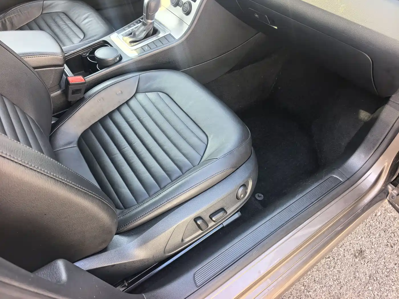Volkswagen Magotan 2015 1.8TSI Leading фото 20