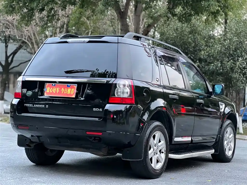 Land Rover Freelander 2 2011 2.2T SD4 SE Diesel фото 6