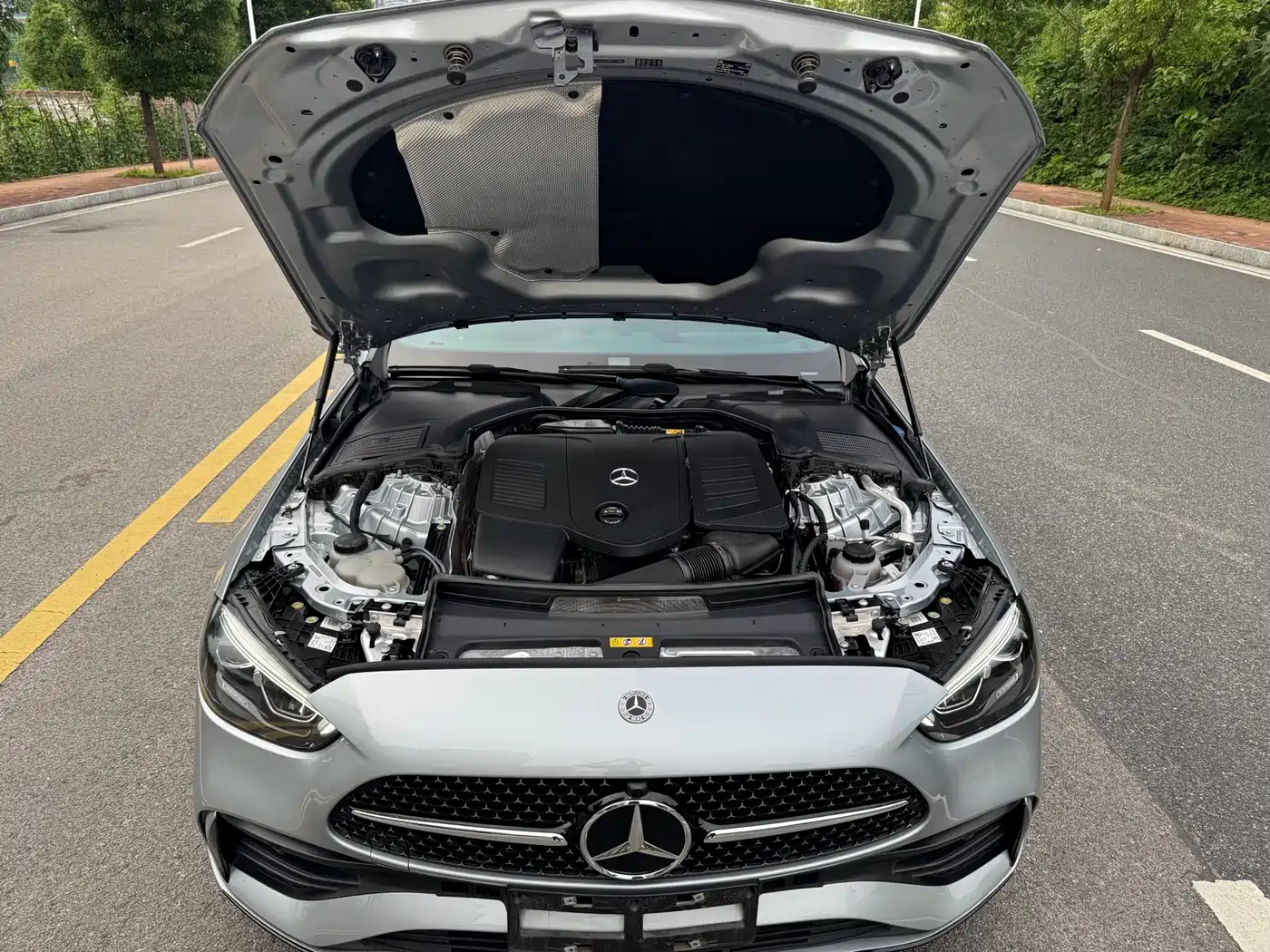 Mercedes-Benz C-Class 2023 Facelift C 260 L Night Sport Edition фото 9