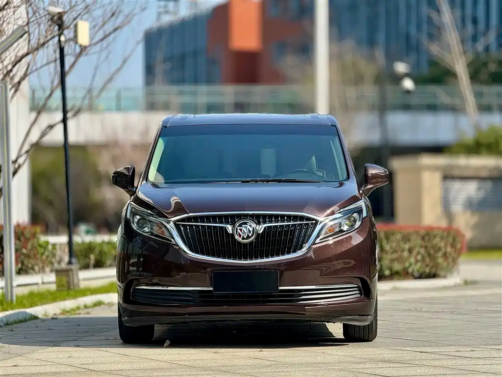 Buick GL8 2017 ES 28T Comfort Type China V фото 2
