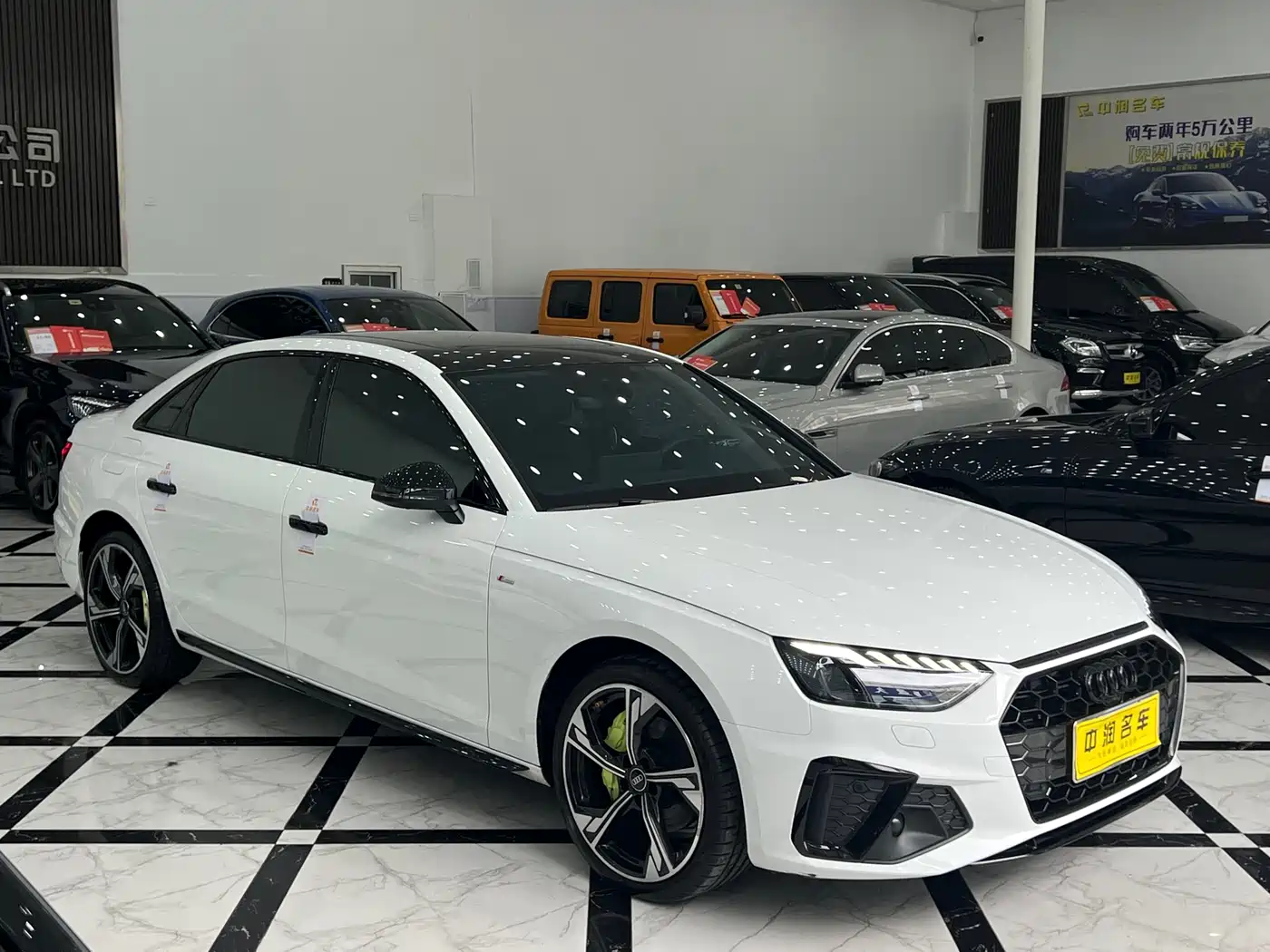 Audi A4L 2024 40 TFSI Luxury Dynamic (Starry Night Edition) фото 3