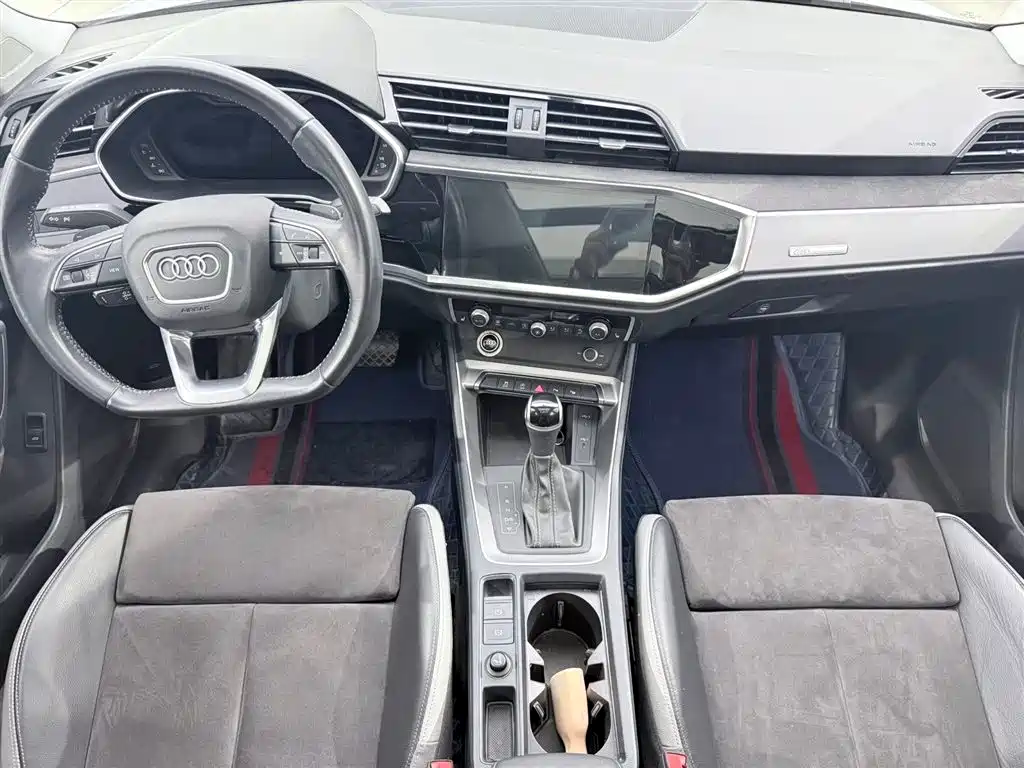 Audi Q3 2022 35 TFSI Fashion Dynamic фото 13