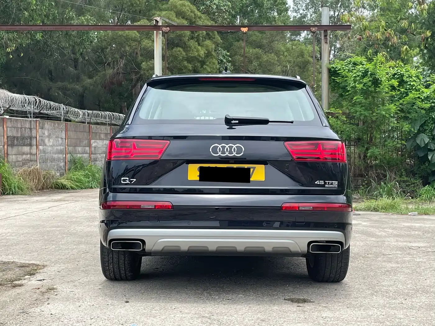 AUDI Q7