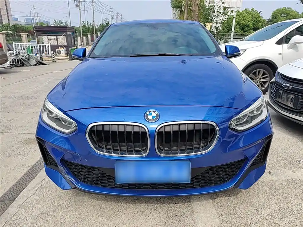 BMW 1 Series 2020 Model 120i M Sport Package фото 3
