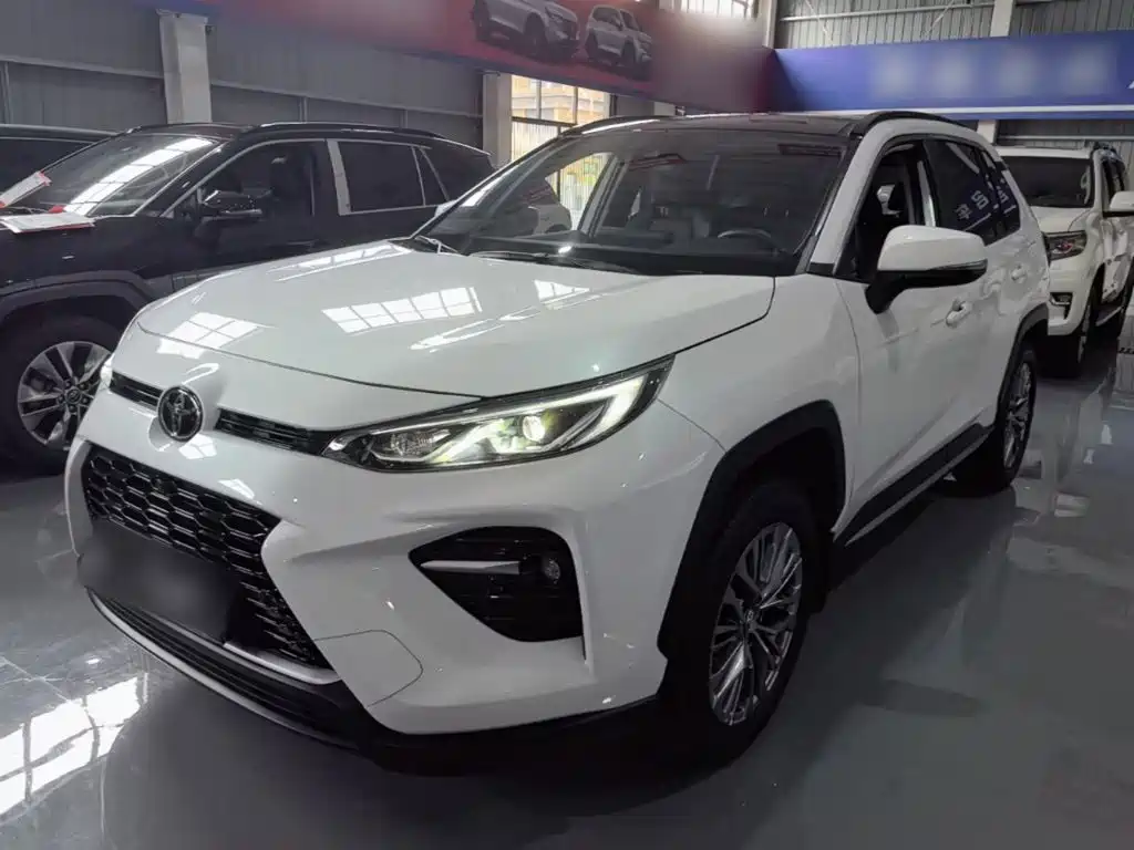 Toyota Wildlander 2023 2023 2.0L CVT FWD Luxury PLUS
