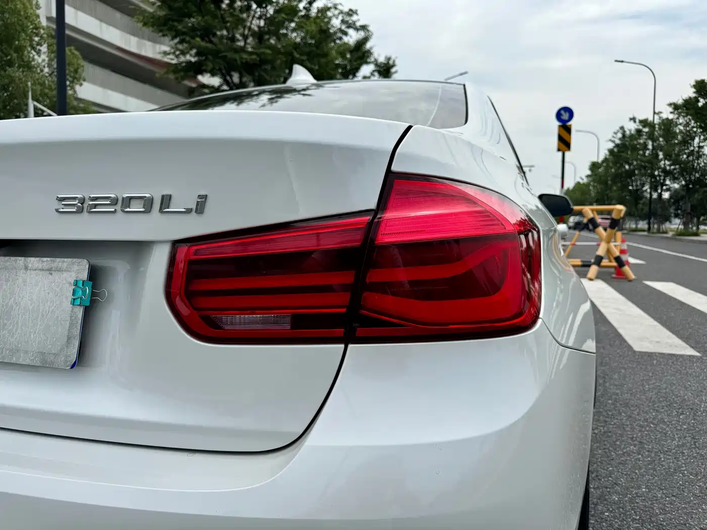 BMW 3 Series 2017 320Li Fashion фото 24