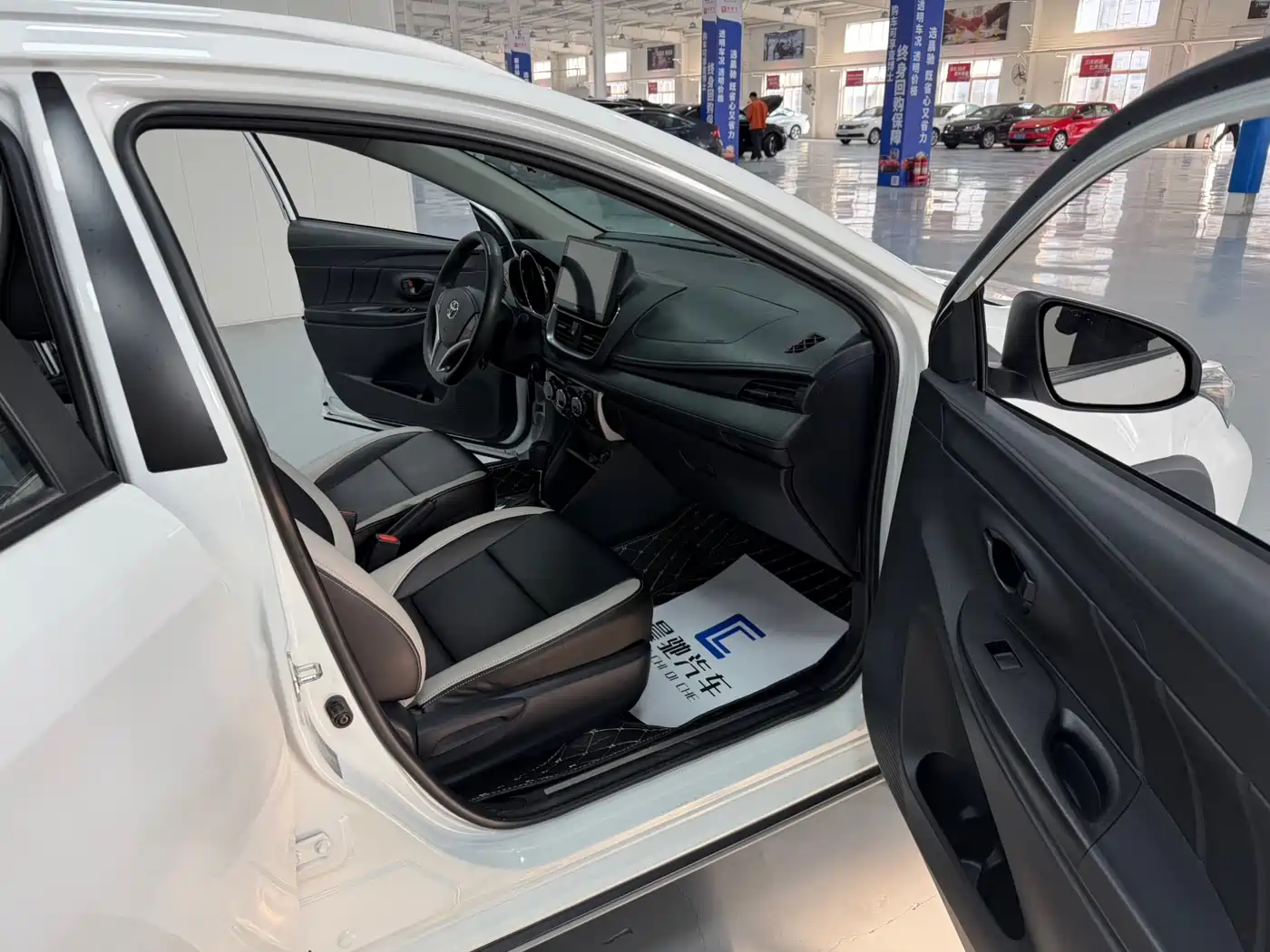 Toyota YARiS L Zhi Xuan 2022 Zhi Xuan X 1.5L CVT Leading PLUS Edition фото 15