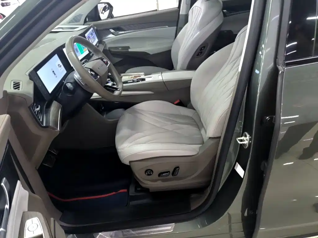 Roewe RX9 2023 2023 2.0T 4WD Premium Edition