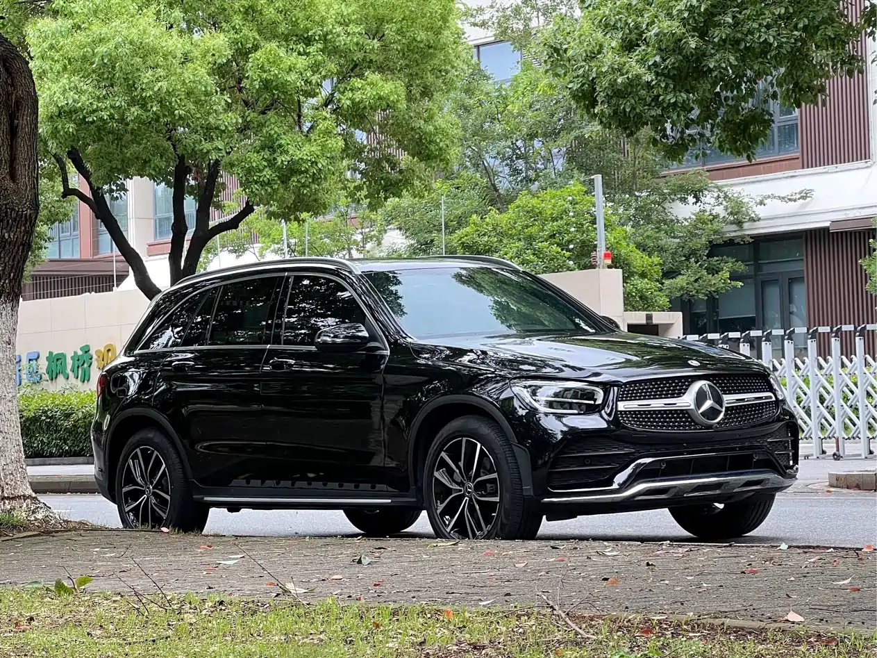 Mercedes-Benz GLC 2022 Model GLC 260 L 4MATIC Luxury Edition фото 2