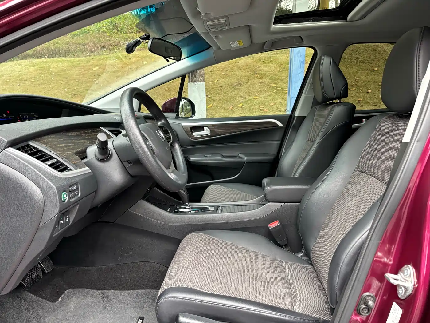 Honda Jade 2019 2017 1.8L Automatic Comfort Edition 5-seater