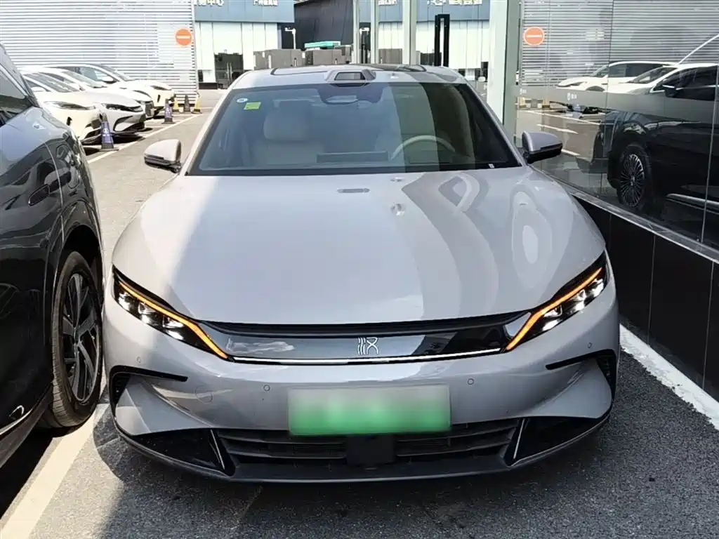 BYD Han 2025 DM-i Smart Driving Edition 125KM LiDAR Flagship фото 3