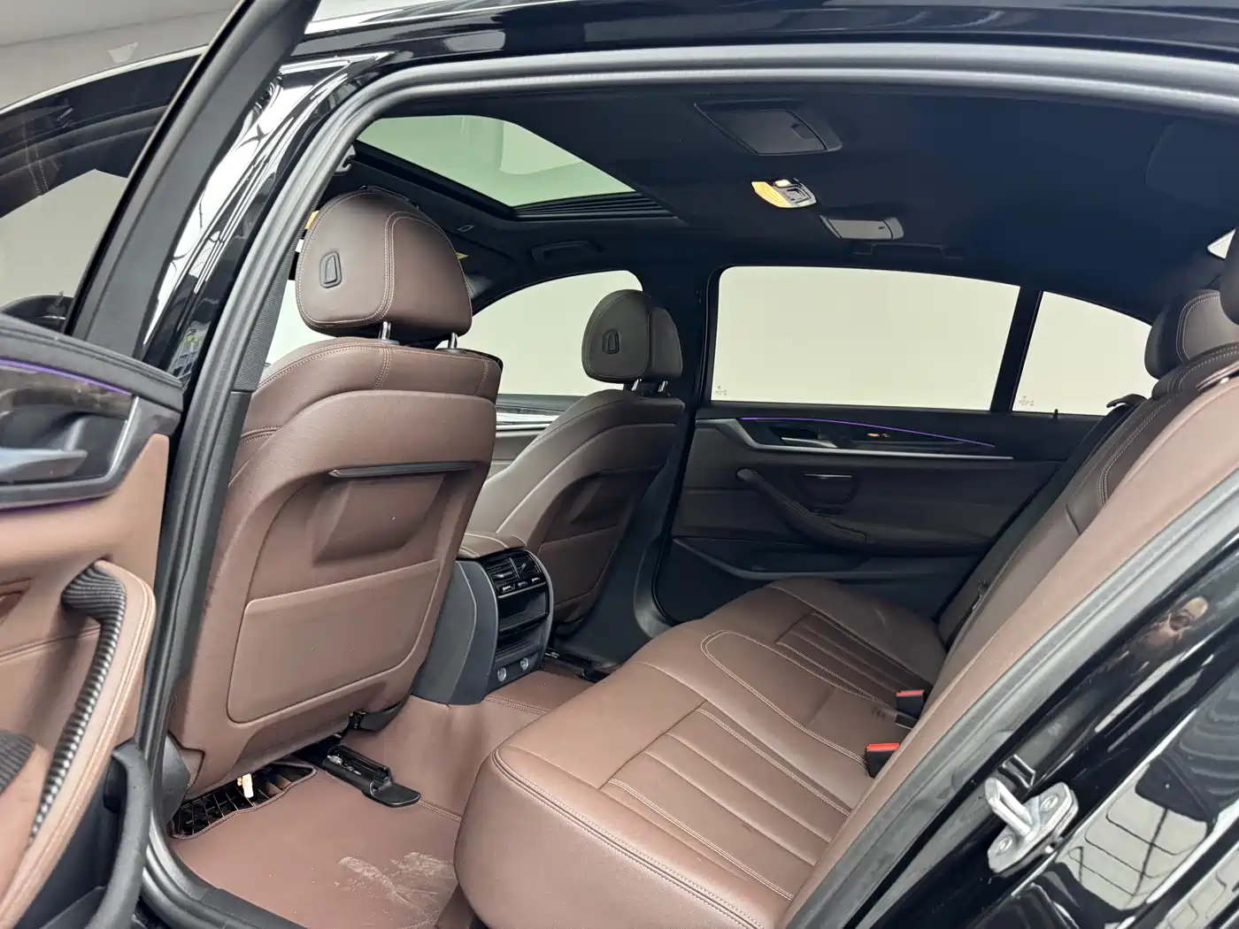 BMW 5 Series 2019 525Li M Sport Package фото 8