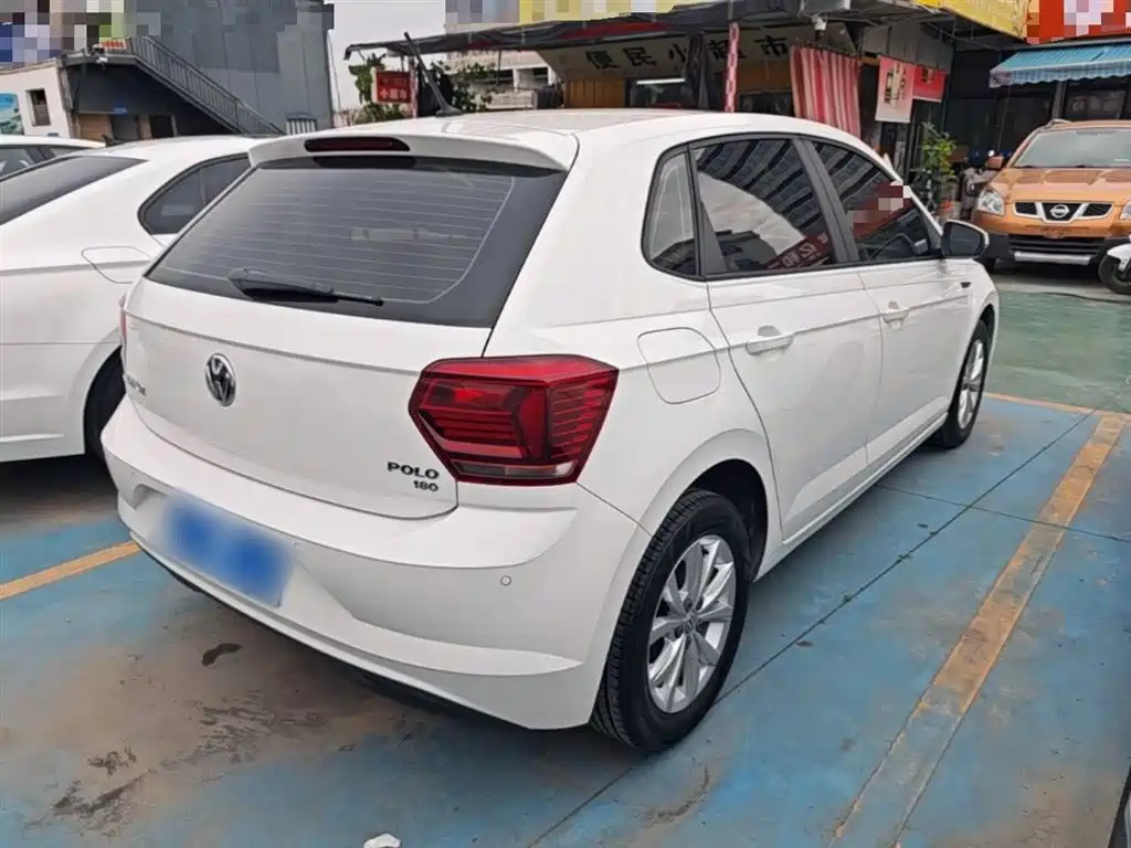 Volkswagen Polo 2019 Plus 1.5L Automatic Colorful Tech Edition фото 7