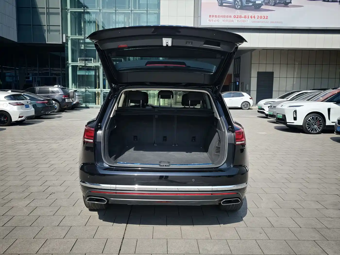 Volkswagen Touareg 2019 2.0TSI Sharp Wing Edition China VI фото 25