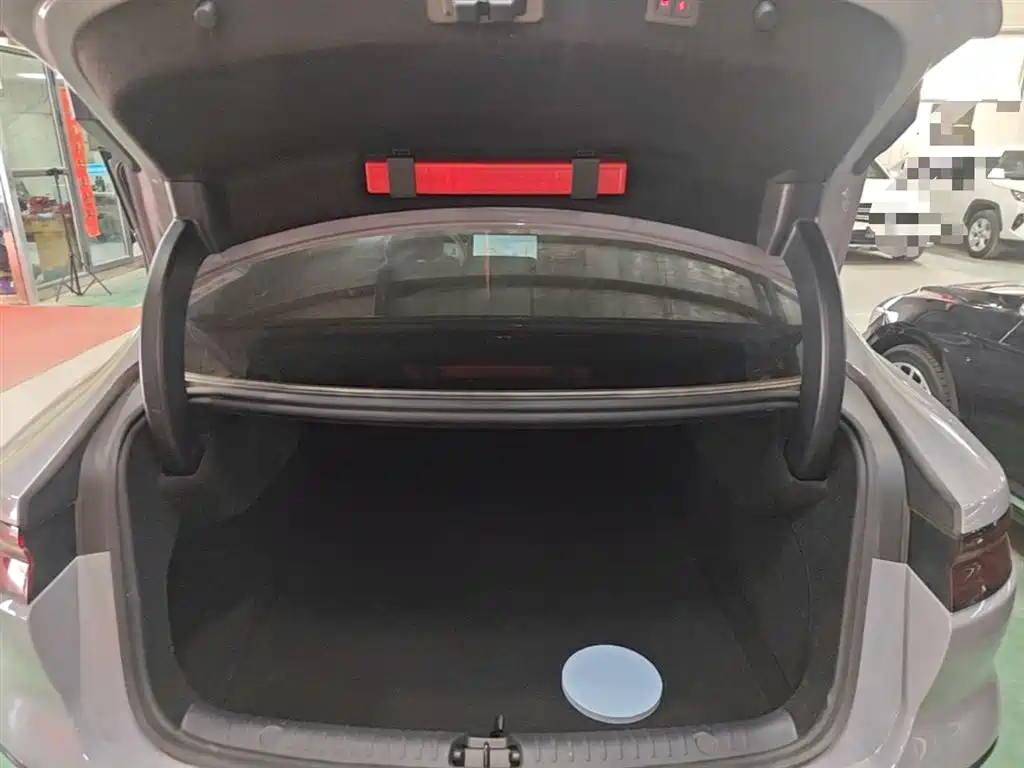 BYD Han 2025 DM-i 125KM LiDAR Smart Driving фото 19