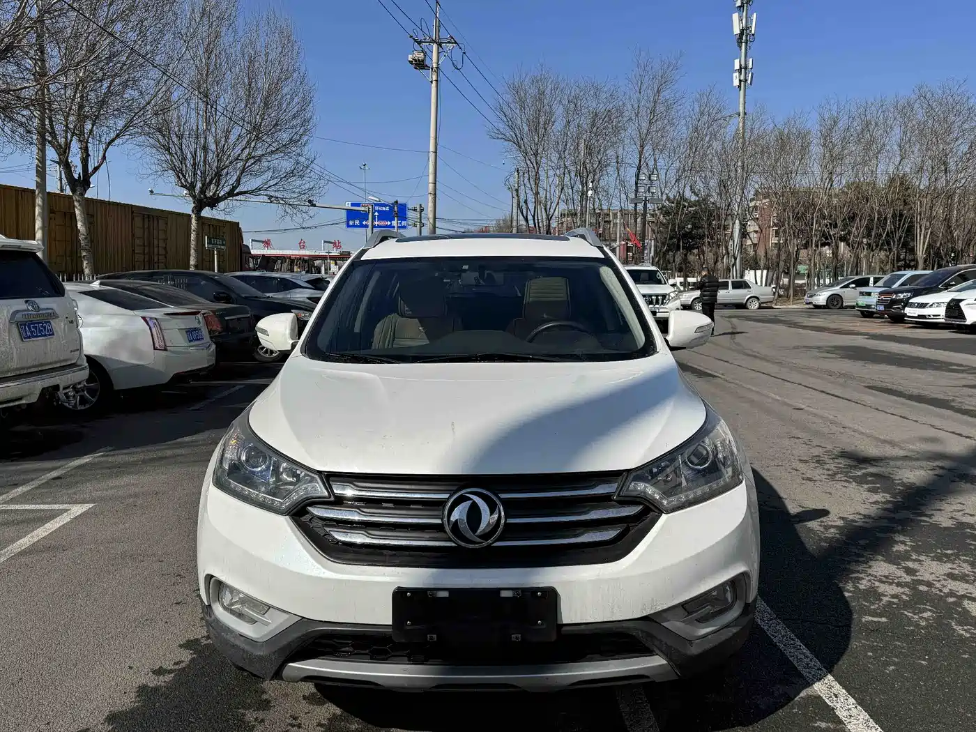 DONGFENG AX7