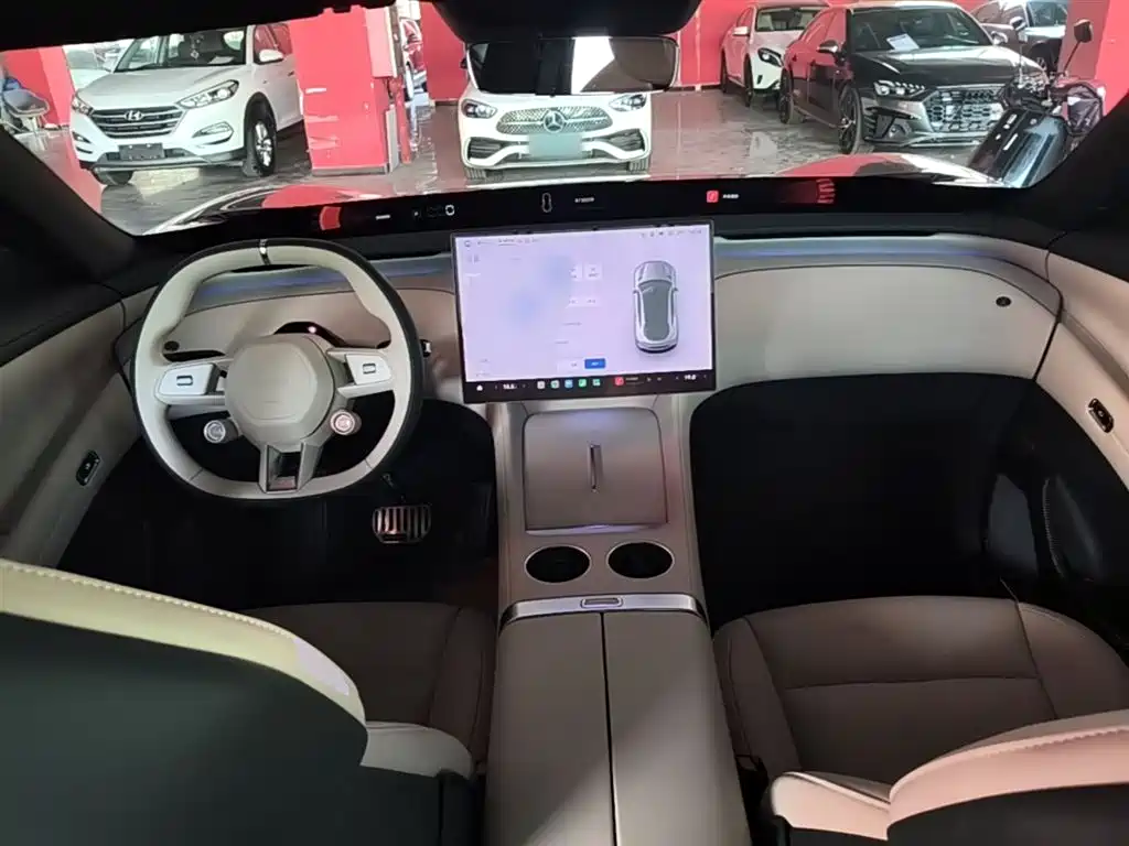 Xiaomi Auto Xiaomi YU7 2025 Extended Range AWD Pro фото 10