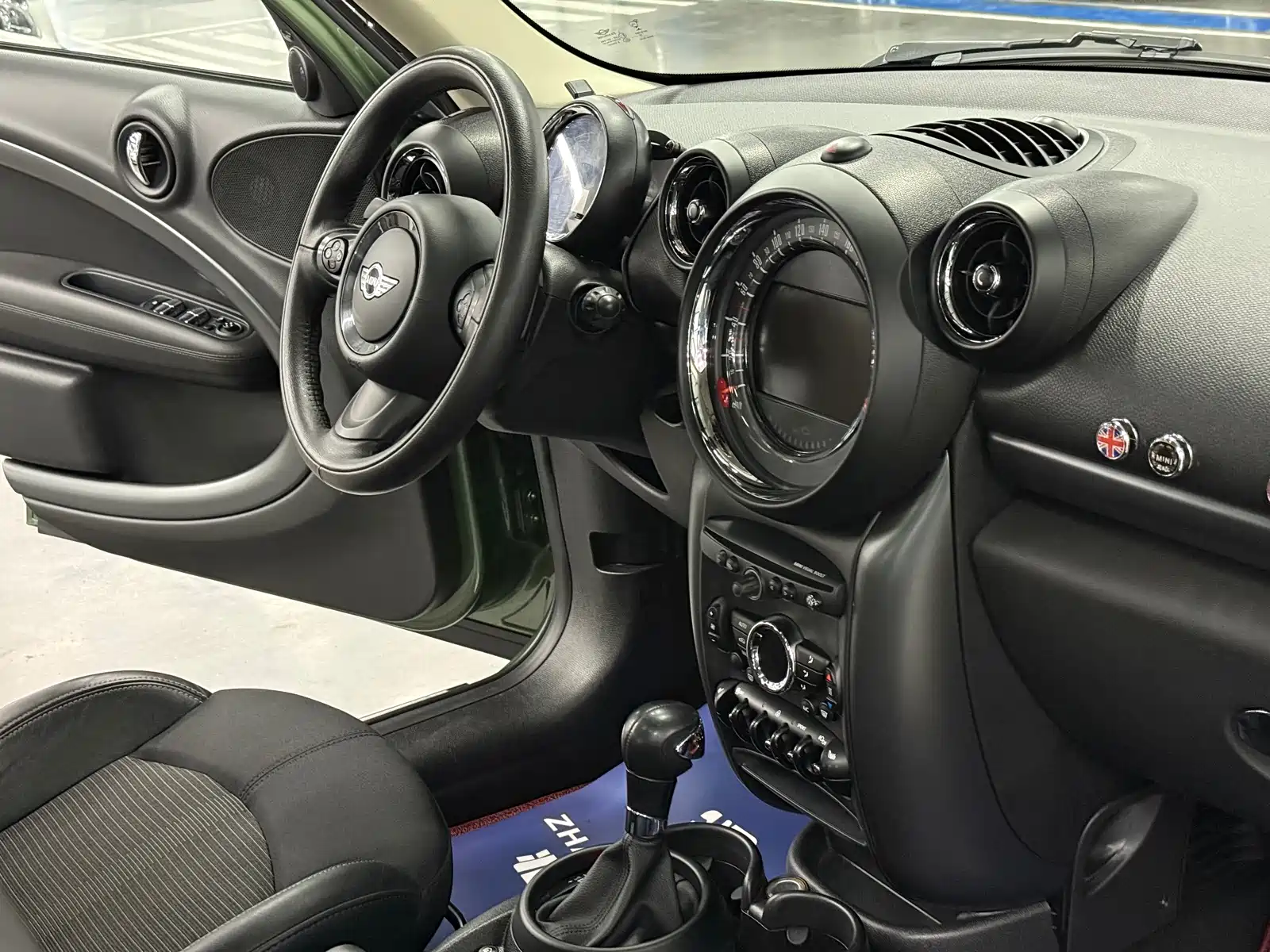 Фото 8 - MINI COUNTRYMAN