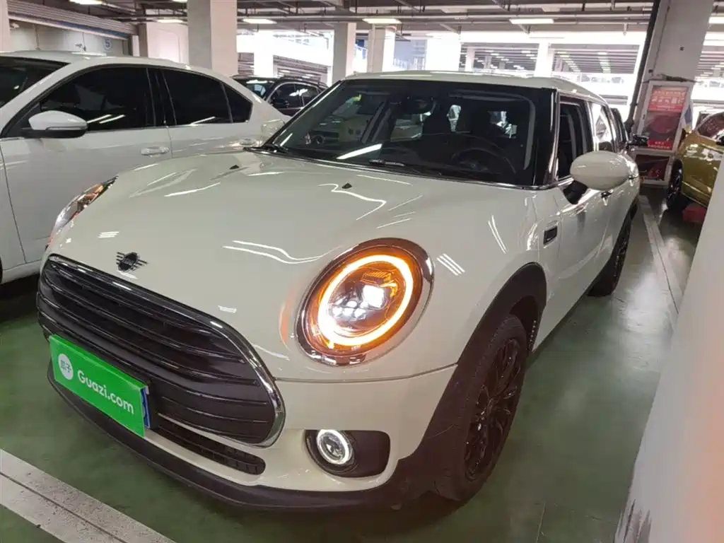 MINI CLUBMAN