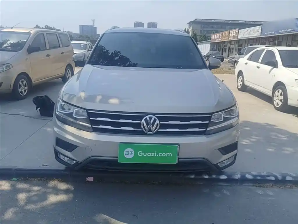 Volkswagen Tiguan L 2018 330TSI Automatic 2WD Trend Edition фото 3