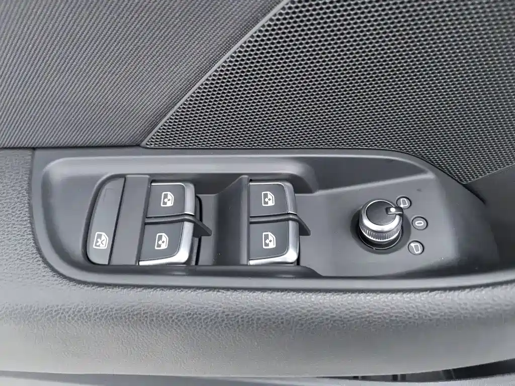 Фото 9 - Audi A3