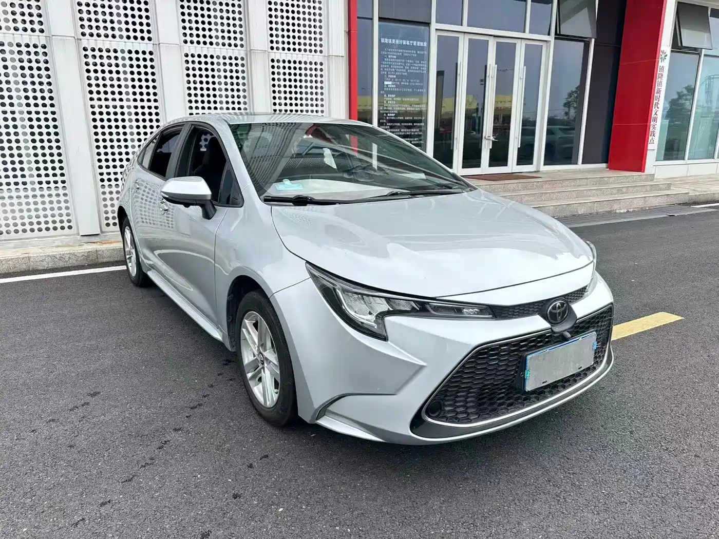Toyota Levin 2021 185T CVT Luxury Edition фото 21