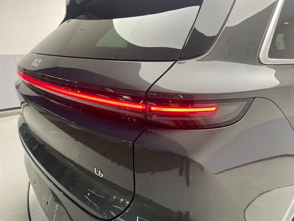 Li Auto IDEAL L6