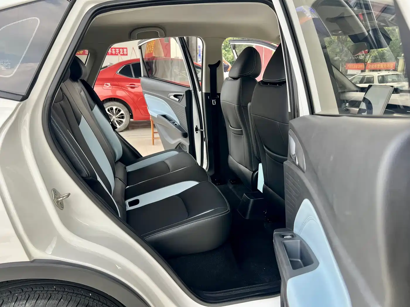 Nezha Auto Nezha V 2021 2021 Standard Range Entertainment Edition