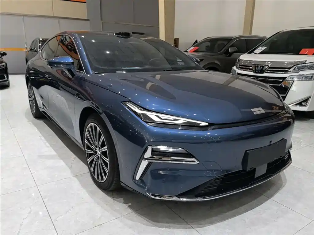 Geely Galaxy Galaxy Xingyao 8 2025 130km EM-P Starship Edition фото 4