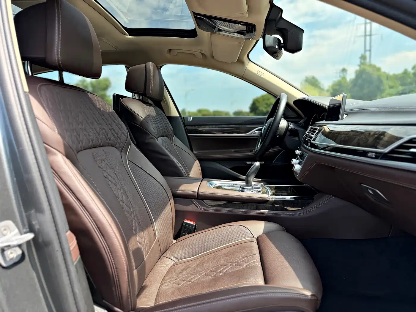 BMW 7 Series 2017 730Li Luxury Edition фото 16