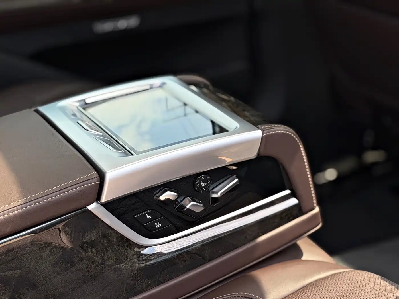 BMW 7 Series 2017 730Li Luxury Edition фото 14