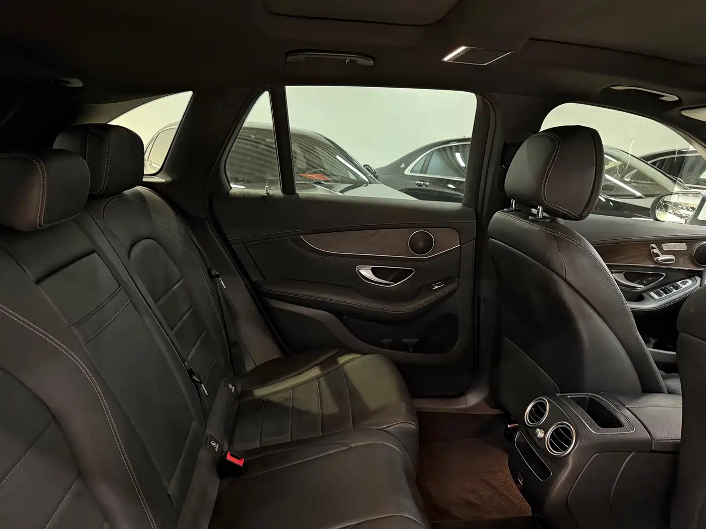 Mercedes-Benz GLC 2021 GLC 260 L 4MATIC Luxury фото 23