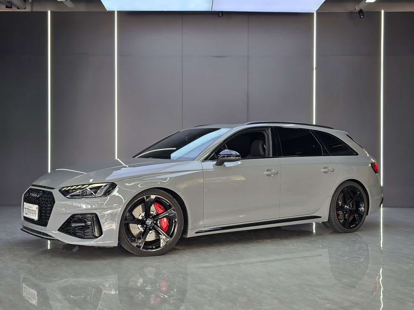 Audi RS 4