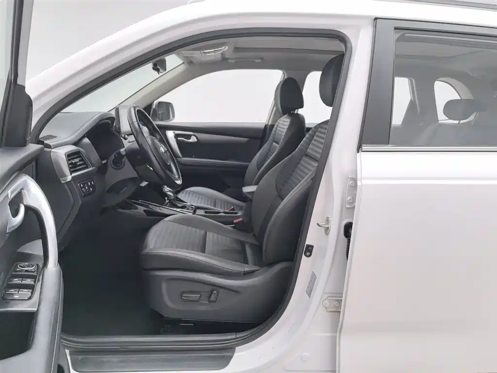 Kia Sportage 2019 2.0L Automatic Smart Luxury Edition фото 10