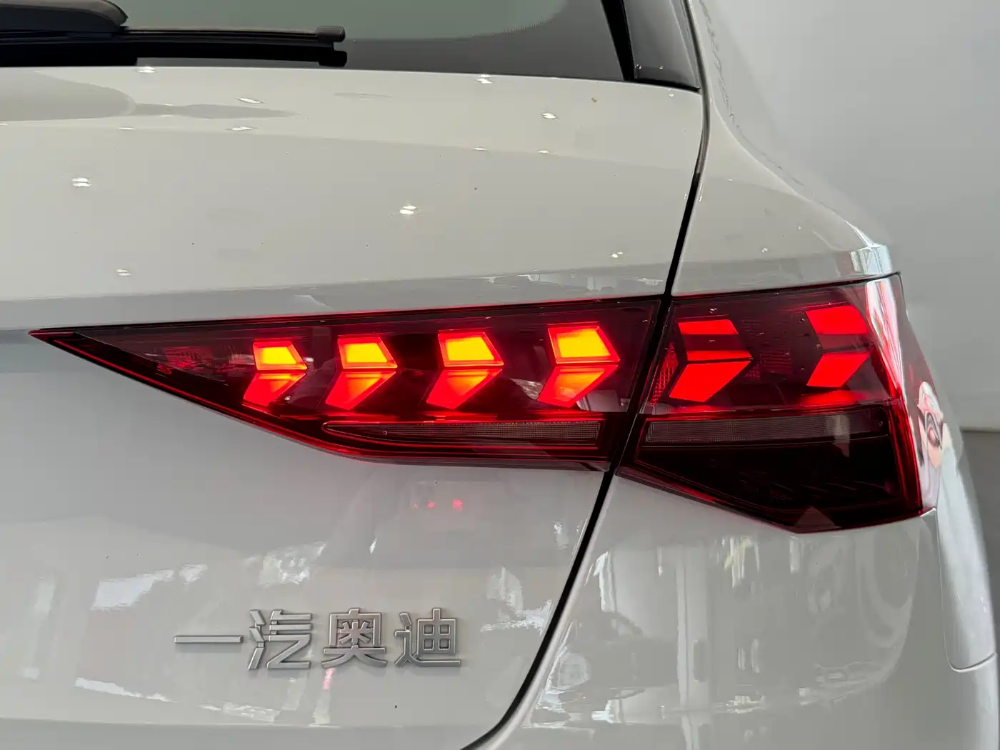 Audi A3 2025 Sportback 35TFSI Flying Premium фото 10