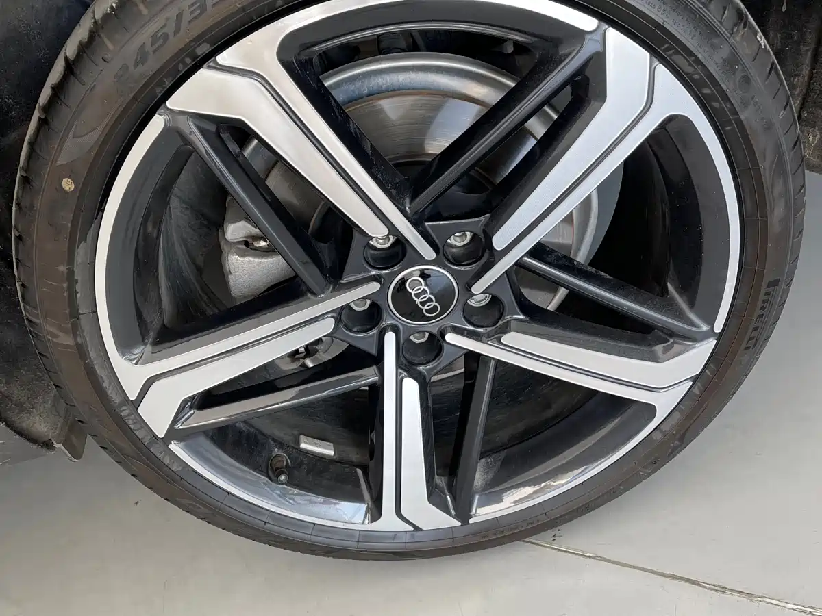 Audi A4L 2024 40 TFSI Luxury Dynamic фото 14