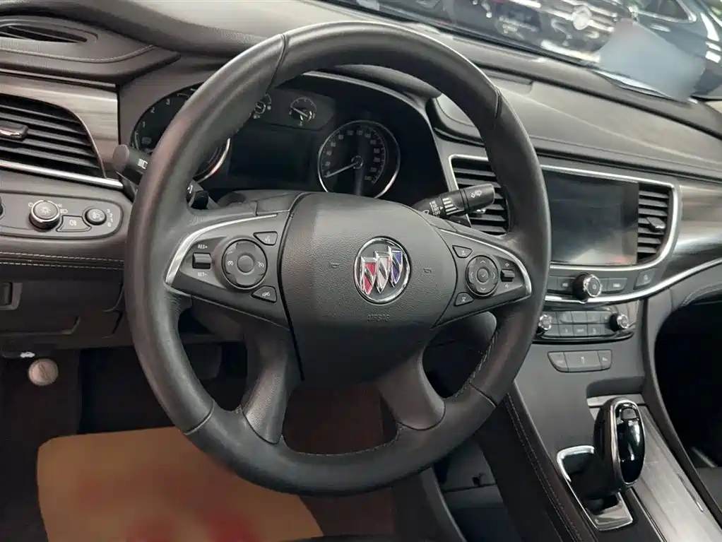 Buick LaCrosse 2022 652T Luxury фото 3