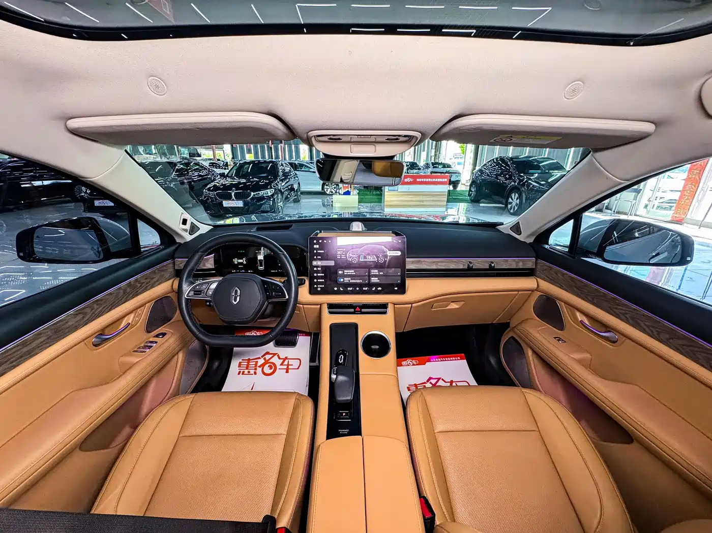 AITO Wenjie AITO M5 2022 Extended Range AWD Flagship фото 11