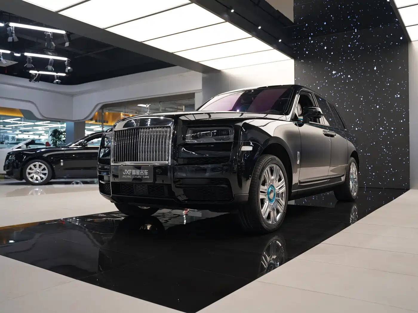 ROLLS-ROYCE CULLINAN