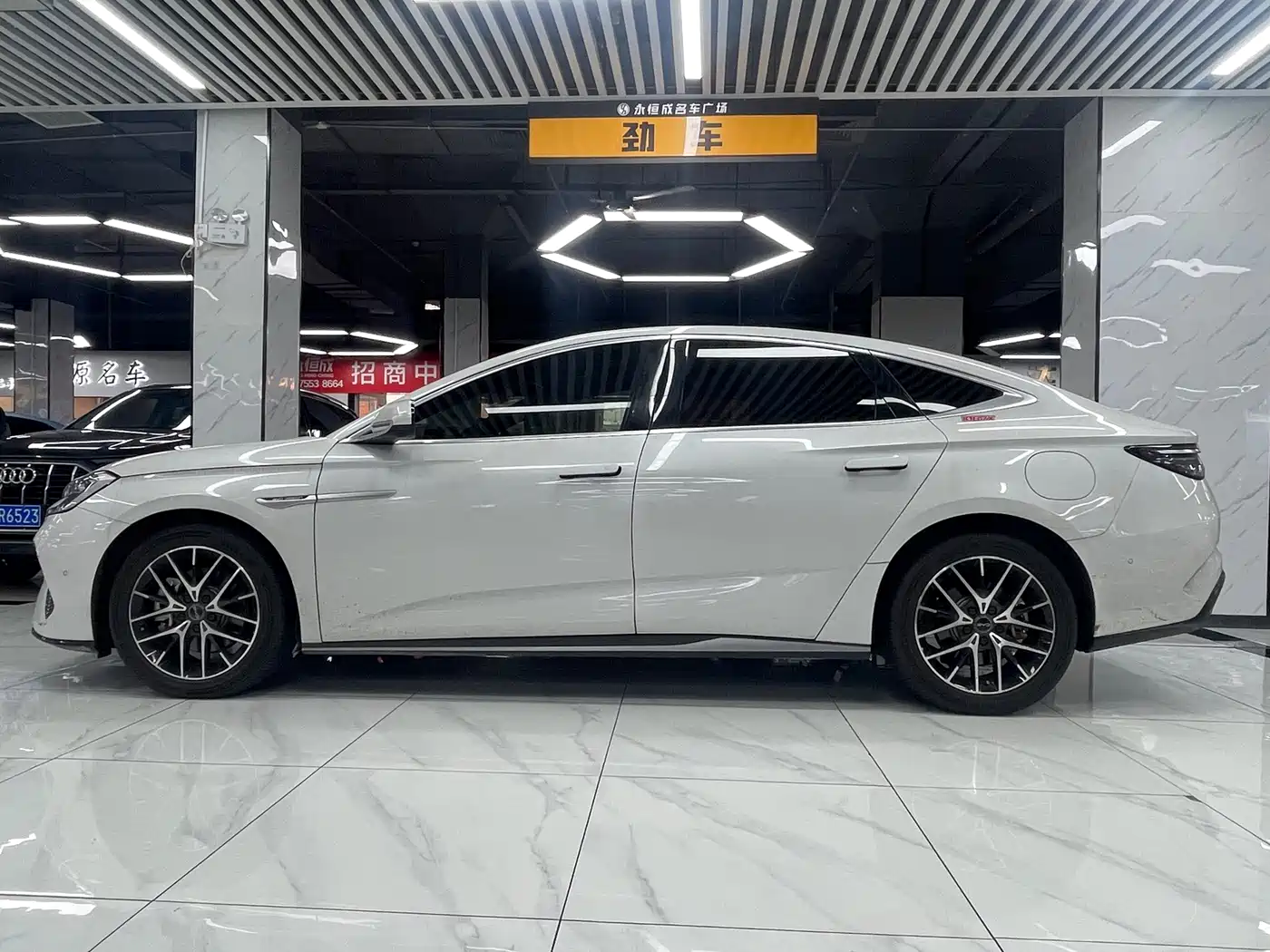 BYD Seal 2024 2023 DM-i 1.5T 121km Flagship