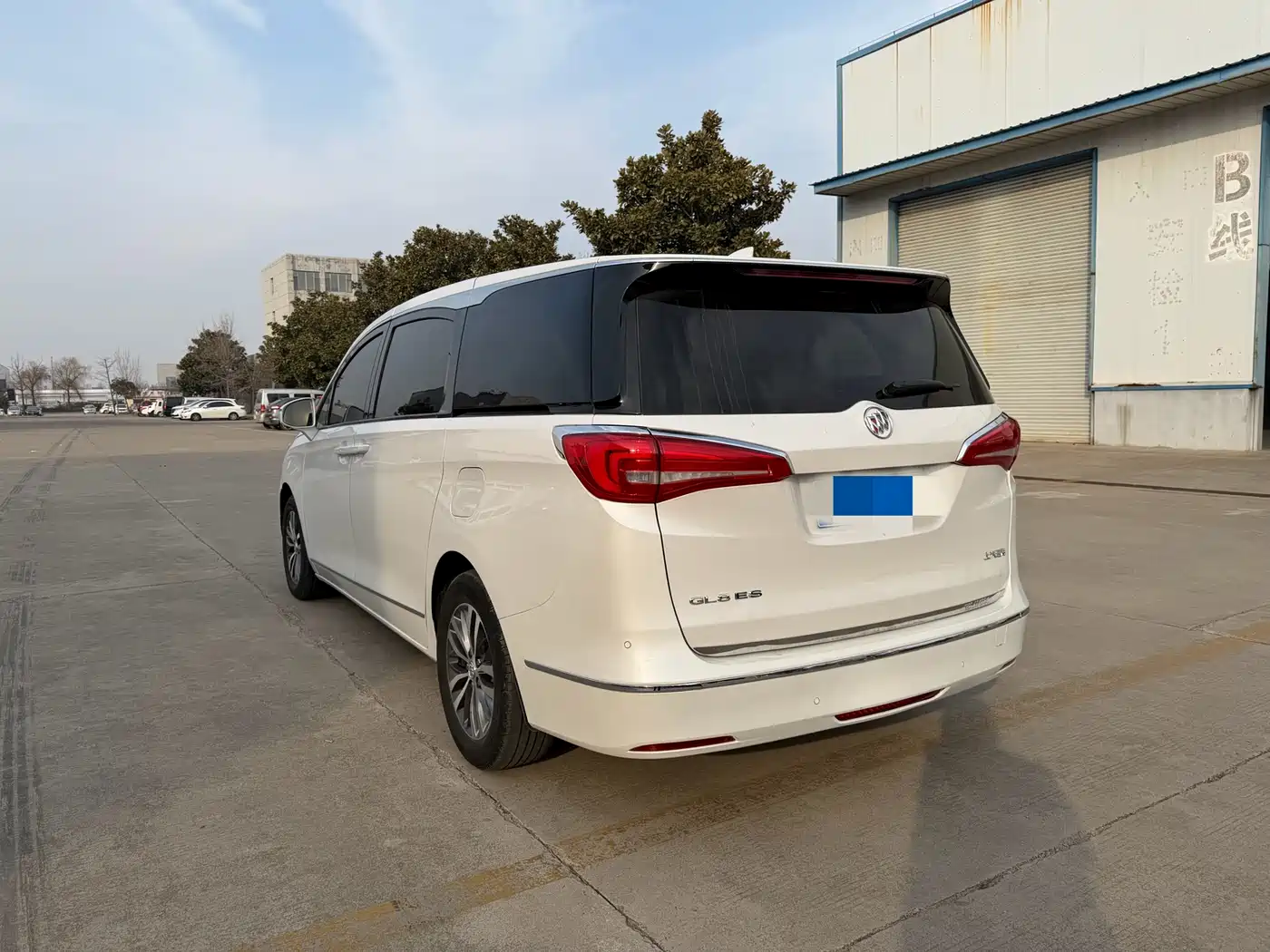 Buick GL8 2017 ES 28T Premium China V фото 6