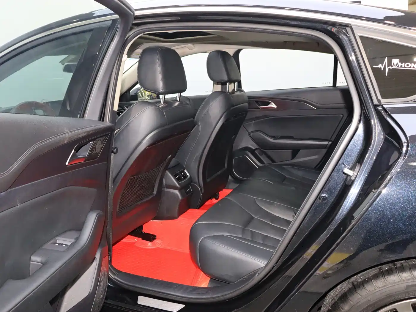 Hongqi H5 2020 1.5T DCT Qi Rhythm Edition фото 13