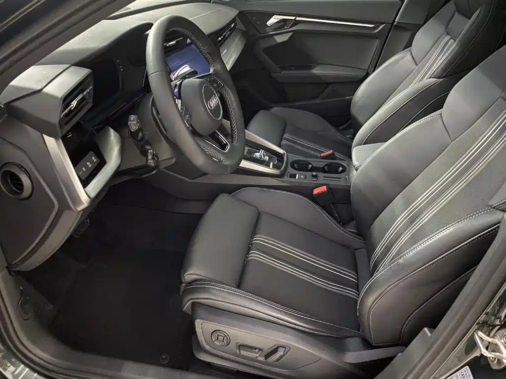 Audi A3 2023 Sportback 35 TFSI Fashion Sport фото 8