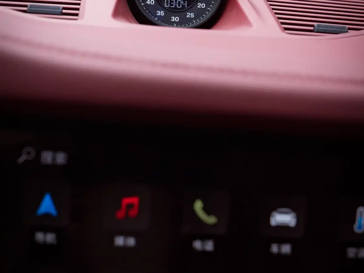 Porsche 911 2023 Carrera 3.0T фото 9