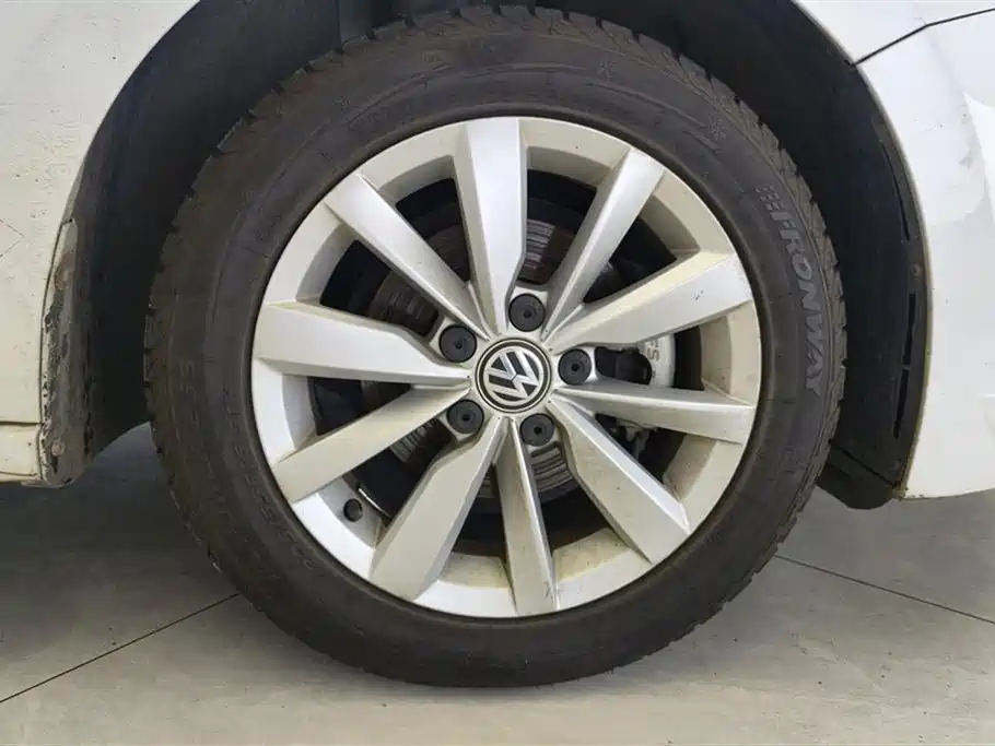 Volkswagen Bora 2019 Facelift 1.5L Automatic Elite China VI фото 6