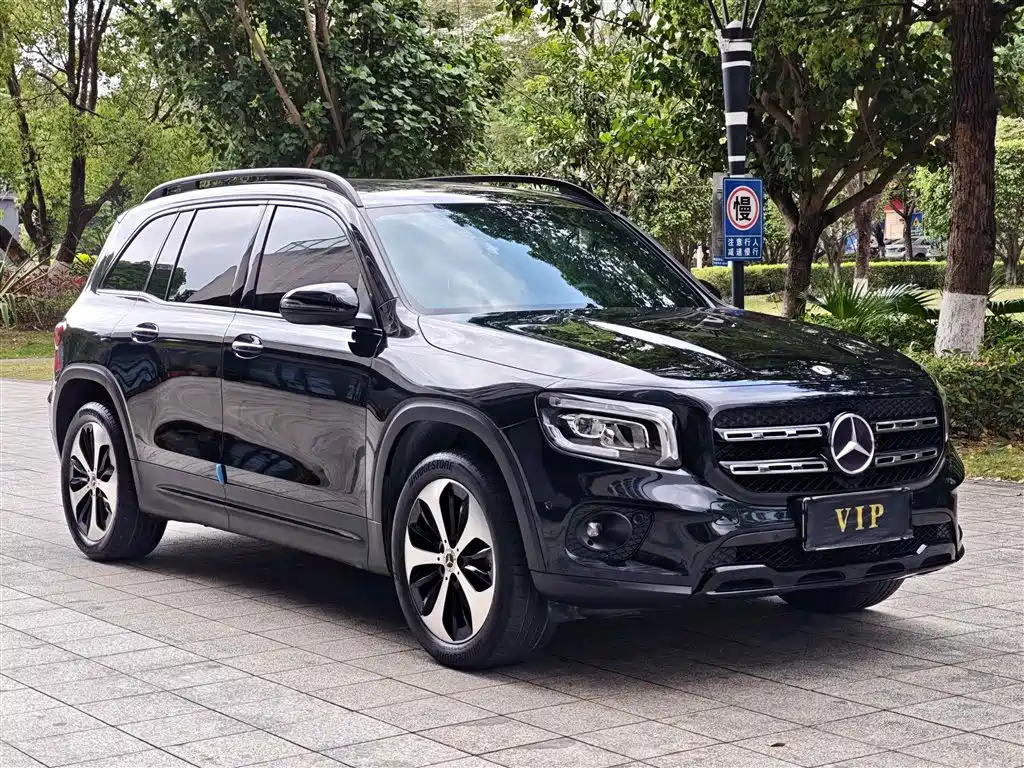 Mercedes-Benz GLB 2022 GLB 220 4MATIC фото 3